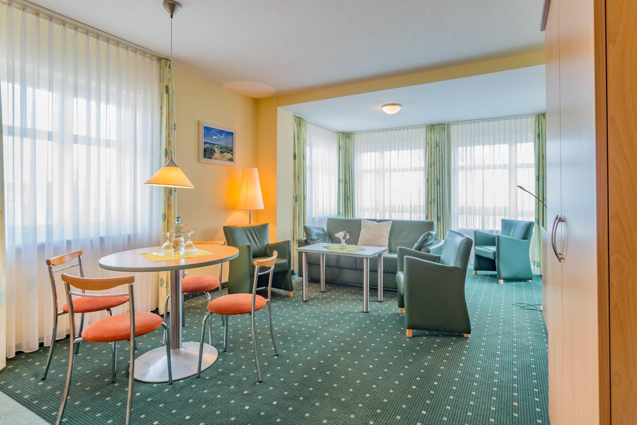 Am Weststrand Aparthotel Ostseebad Kühlungsborn エクステリア 写真